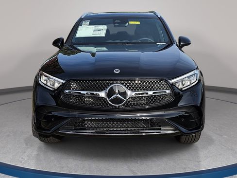 New 2026 Mercedes-Benz GLC 300 image 2