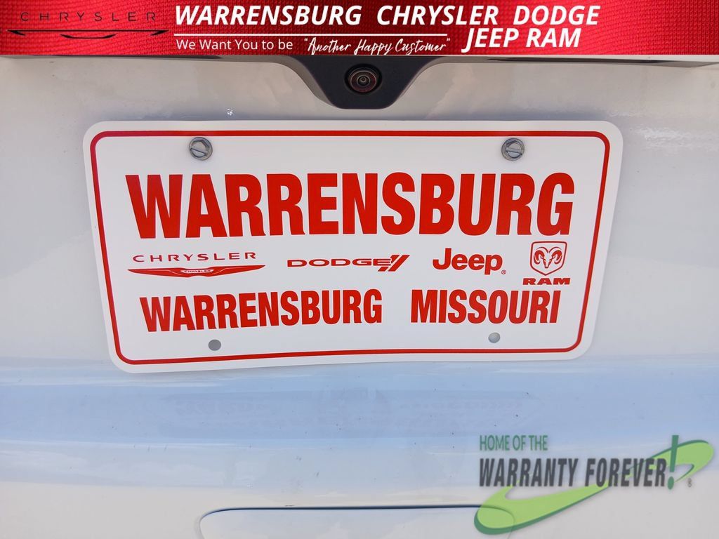 New 2026 Jeep Compass Latitude AWD/4WD image 34