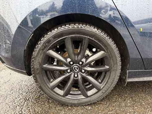 Used 2019 MAZDA MAZDA3 AWD Hatchback w/ Premium Pkg image 11