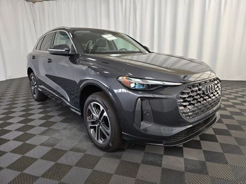 New 2025 Audi Q5 Premium image 8