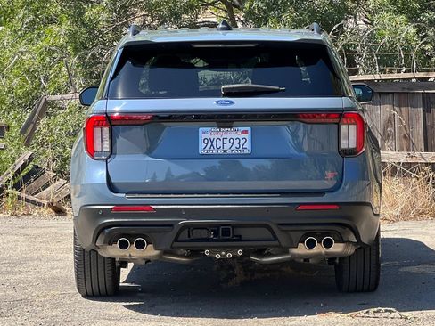 Certified 2025 Ford Explorer ST w/ Sun And Sound Package AWD/4WD image 5