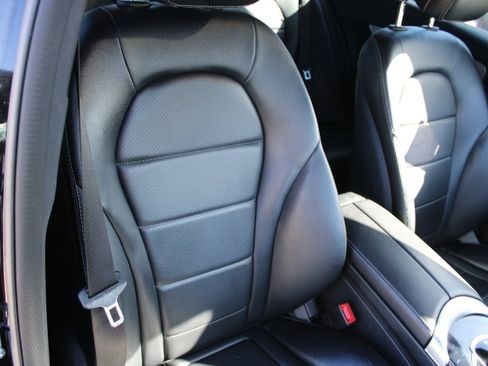 Used 2018 Mercedes-Benz C 300 Sedan image 26