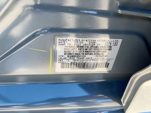 New 2025 Nissan Sentra SR w/ Trunk Package image 19