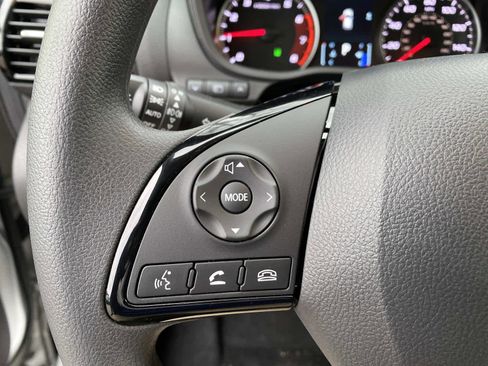 Used 2024 Mitsubishi Eclipse Cross LE image 17