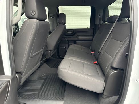 Used 2024 Chevrolet Silverado 2500 Custom w/ Custom Value Package image 25