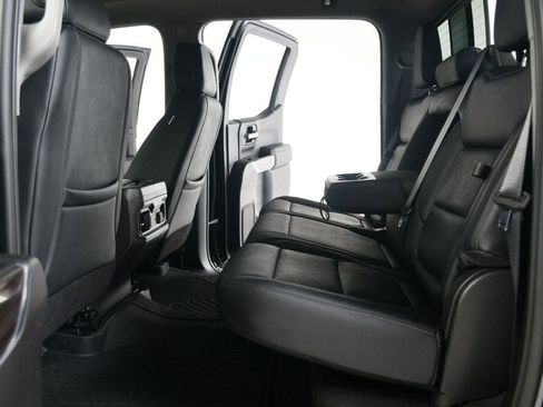 Used 2021 Chevrolet Silverado 1500 LT Trail Boss w/ Convenience Package II image 35