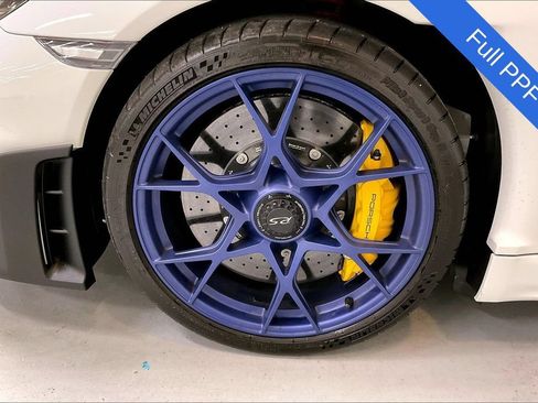 Used 2024 Porsche 718 Cayman GT4 RS RWD image 17