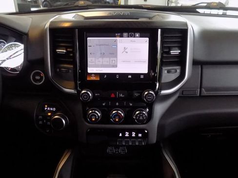 Used 2025 RAM 1500 Big Horn AWD/4WD image 17