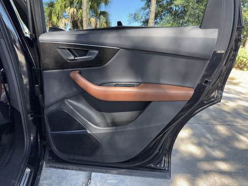 Used 2021 Audi Q7 3.0T Premium Plus image 22