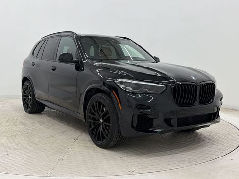 Used 2023 BMW X5 xDrive40i w/ M Sport Package AWD/4WD image 7