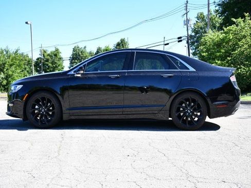 Used 2020 Lincoln MKZ Reserve w/ Luxury Package FWD image 3