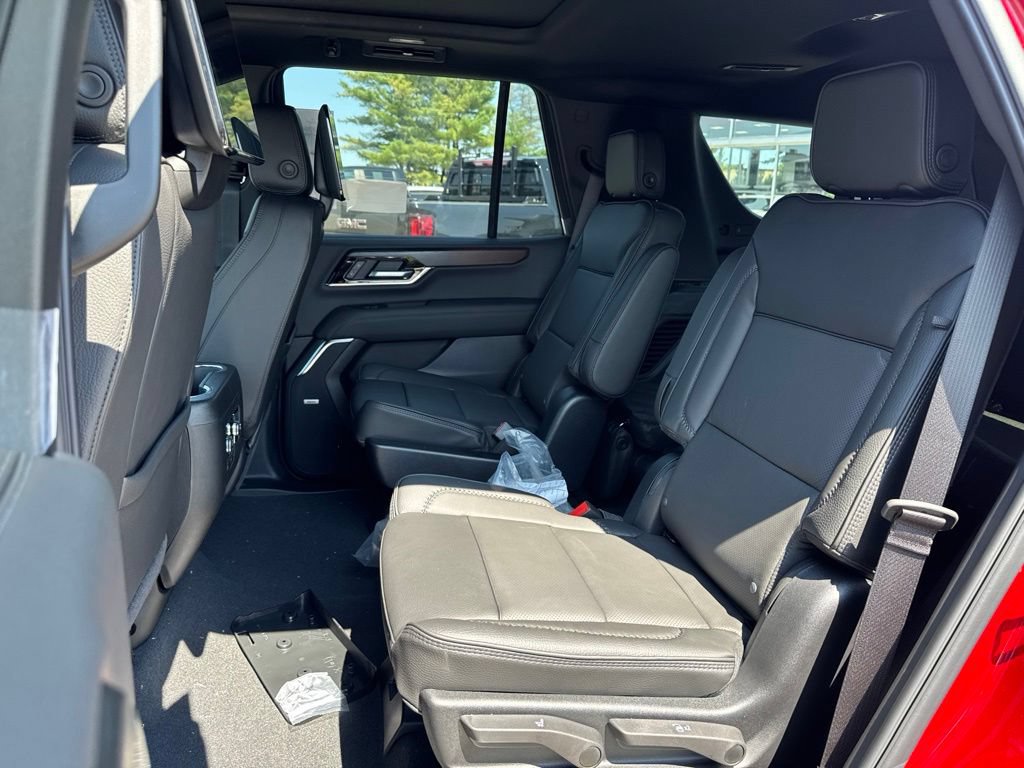 New 2026 GMC Yukon Denali w/ Denali Reserve Package AWD/4WD image 26