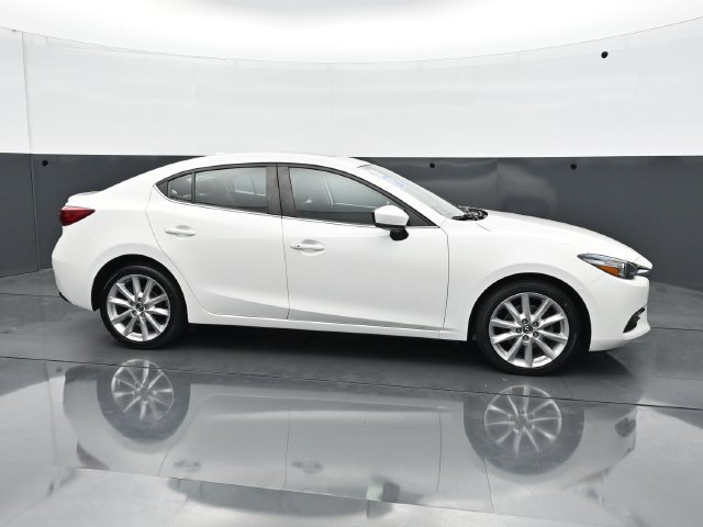 Used 2017 MAZDA MAZDA3 Touring w/ Popular Equipment Package FWD image 8