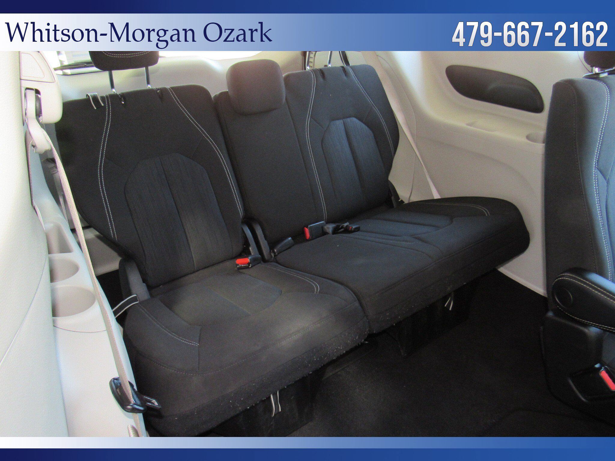 Used 2022 Chrysler Voyager LX FWD image 31
