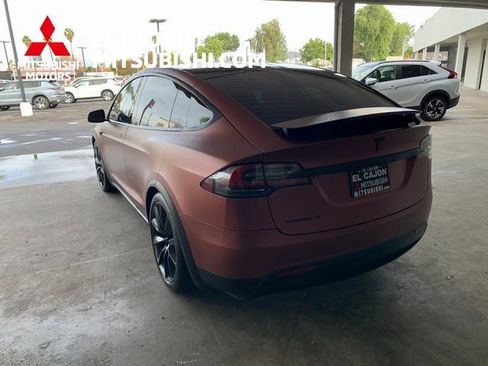 Used 2018 Tesla Model X 75D image 5