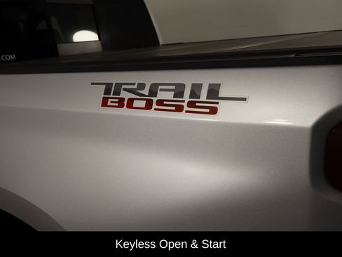 Used 2021 Chevrolet Silverado 1500 LT Trail Boss w/ Convenience Package II image 41
