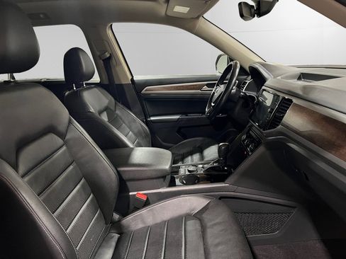 Used 2018 Volkswagen Atlas SEL Premium image 15