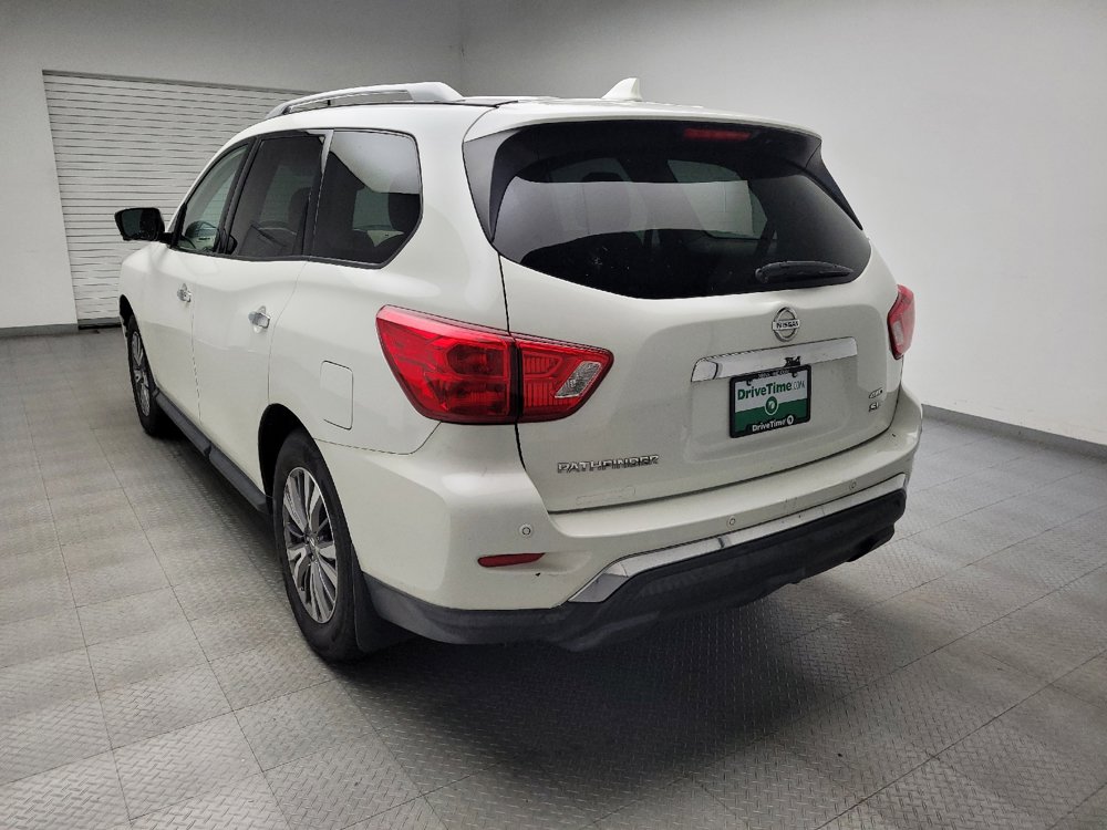 Used 2020 Nissan Pathfinder SL AWD/4WD image 5