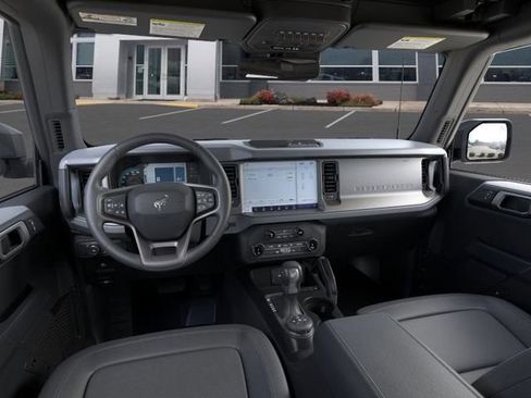 New 2025 Ford Bronco Big Bend w/ Black Diamond Package AWD/4WD image 8