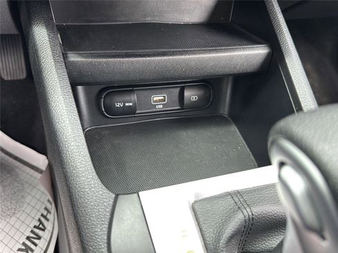 Used 2024 Kia Forte LXS w/ LXS Technology Package FWD image 19