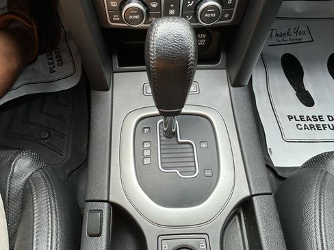 Used 2009 Pontiac G8 RWD image 24