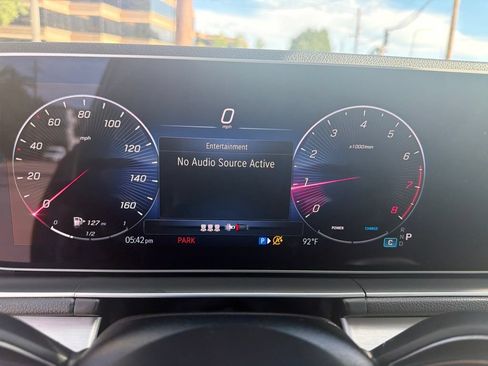 Used 2024 Mercedes-Benz GLE 350 4MATIC image 22