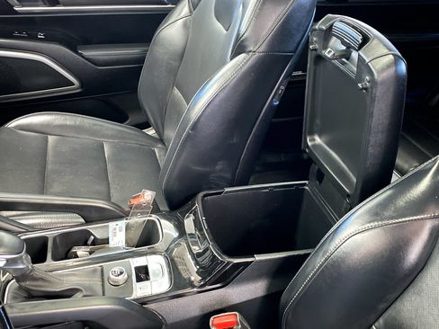 Certified 2023 Kia Telluride S w/ S Sunroof Package FWD image 29