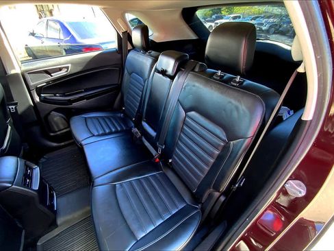 Used 2017 Ford Edge SEL w/ Equipment Group 201A image 19