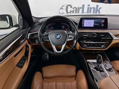 Used 2020 BMW 540i w/ Convenience Package image 28