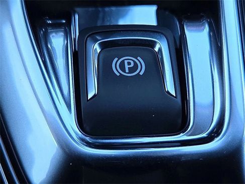 New 2026 Chevrolet Trax LT image 21