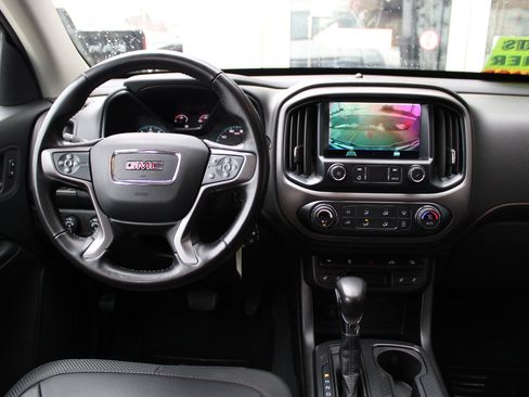 Used 2022 GMC Canyon AT4 w/ Trailering Package image 19