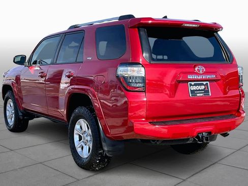 Used 2022 Toyota 4Runner SR5 image 12