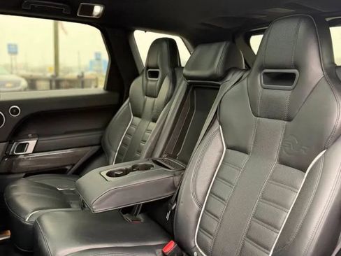 Used 2015 Land Rover Range Rover Sport SVR AWD/4WD image 12