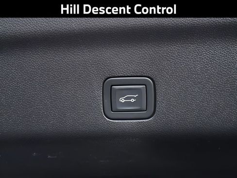 Used 2023 Chevrolet Tahoe Z71 image 20