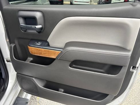 Used 2017 Chevrolet Silverado 1500 LTZ w/ Sport Package AWD/4WD image 41
