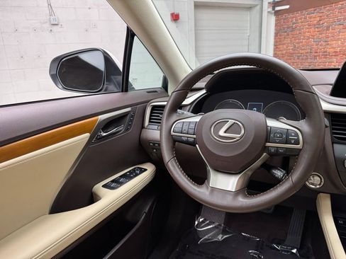 Used 2020 Lexus RX 350 AWD w/ Premium Package image 13