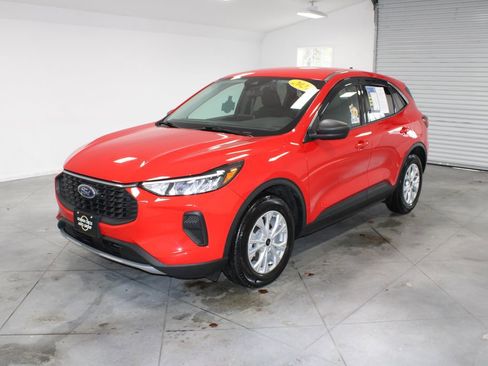 Used 2024 Ford Escape Active image 4