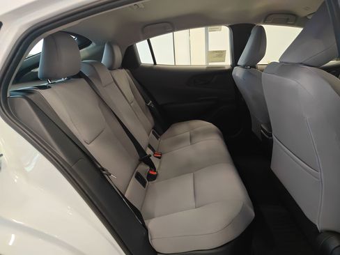 New 2026 Toyota Prius LE image 14