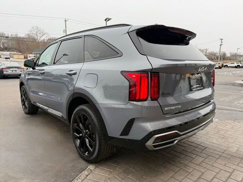 Used 2023 Kia Sorento SX image 8
