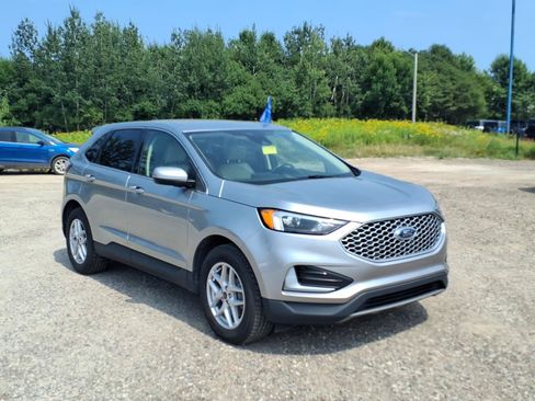 Certified 2023 Ford Edge SEL AWD/4WD image 8