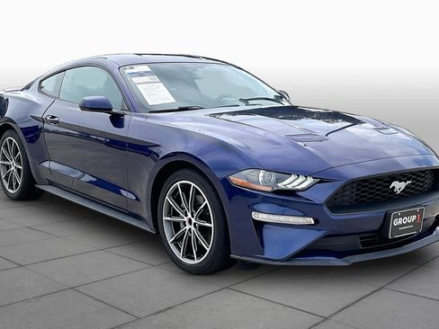 Used 2019 Ford Mustang Coupe w/ Equipment Group 101A RWD image 3