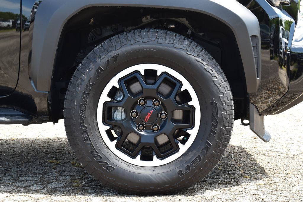 Used 2025 Toyota 4Runner TRD Off-Road AWD/4WD image 6