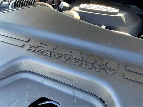 Used 2019 RAM 2500 Big Horn AWD/4WD image 34