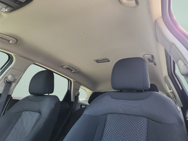 Used 2025 Kia Sportage LX FWD image 25
