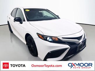 Used 2022 Toyota Camry SE video 1