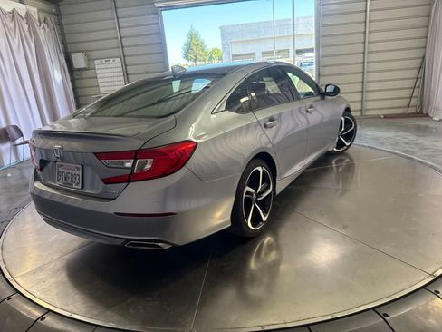 Used 2020 Honda Accord Sport image 4