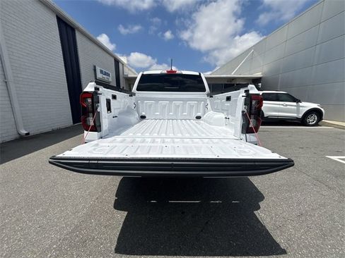 Used 2025 Ford Ranger Lariat w/ FX4 Off-Road Package image 20