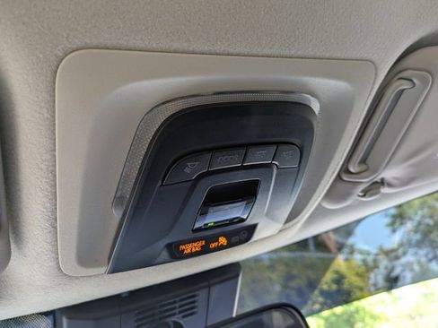 Used 2023 Toyota Corolla LE FWD image 21