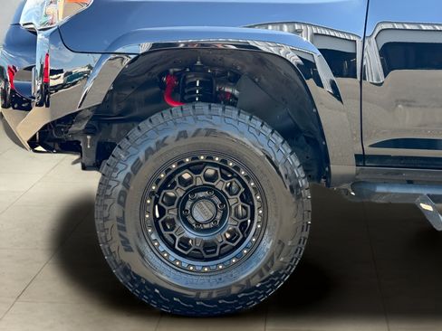 Used 2022 Toyota 4Runner SR5 RWD image 37