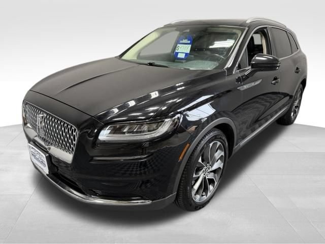 Used 2023 Lincoln Nautilus Reserve AWD/4WD image 1